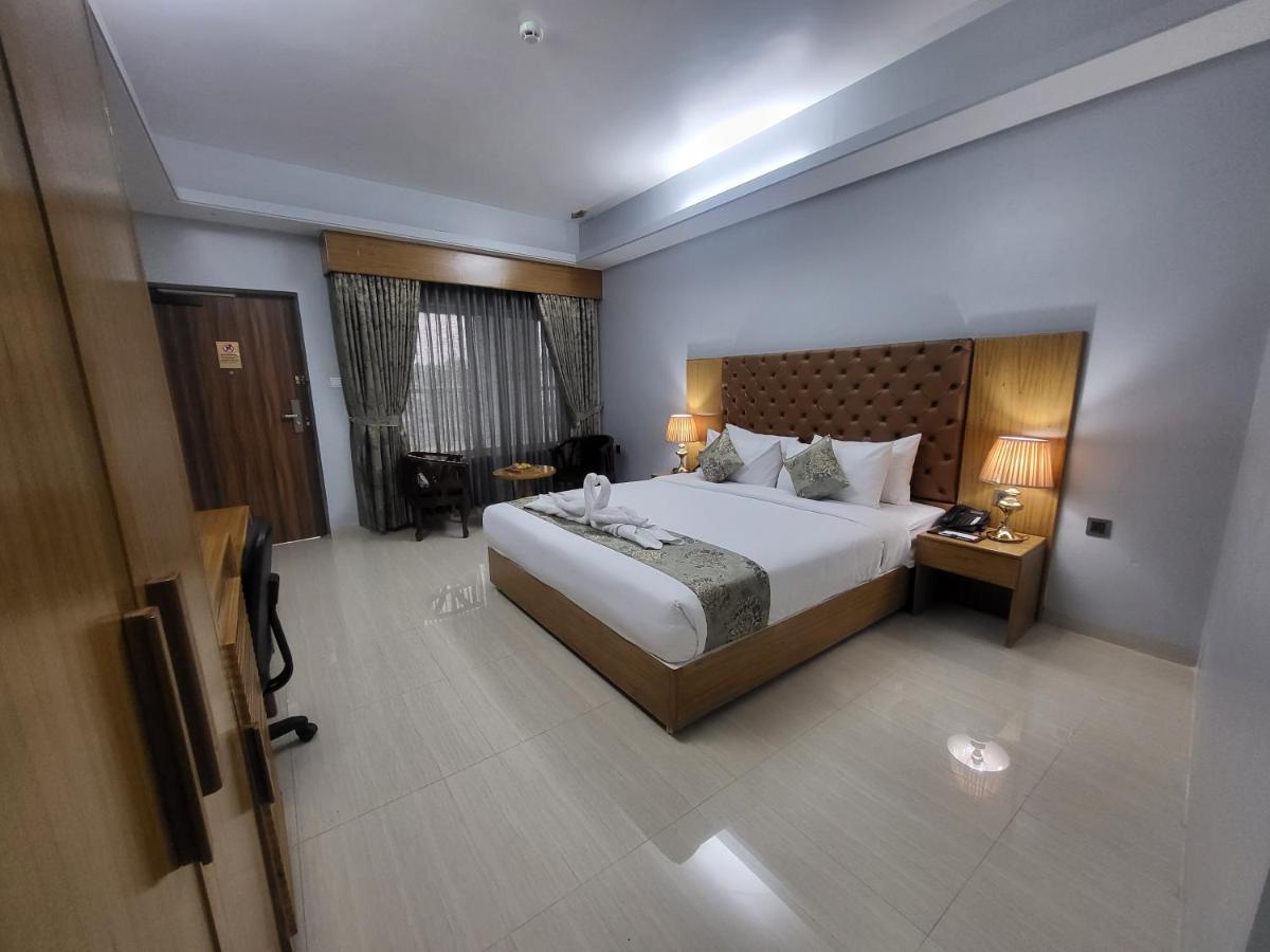 Momo Inn Bogra المظهر الخارجي الصورة
