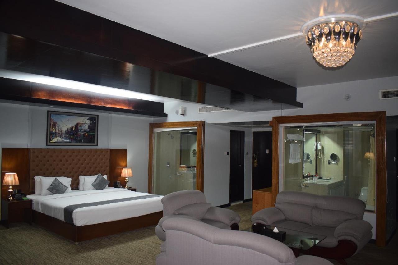 Momo Inn Bogra المظهر الخارجي الصورة